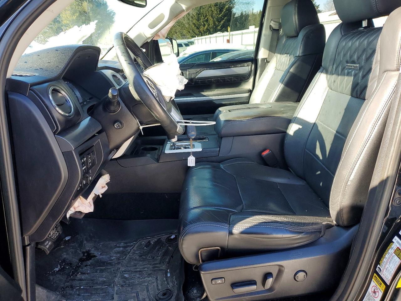 2017 TOYOTA TUNDRA