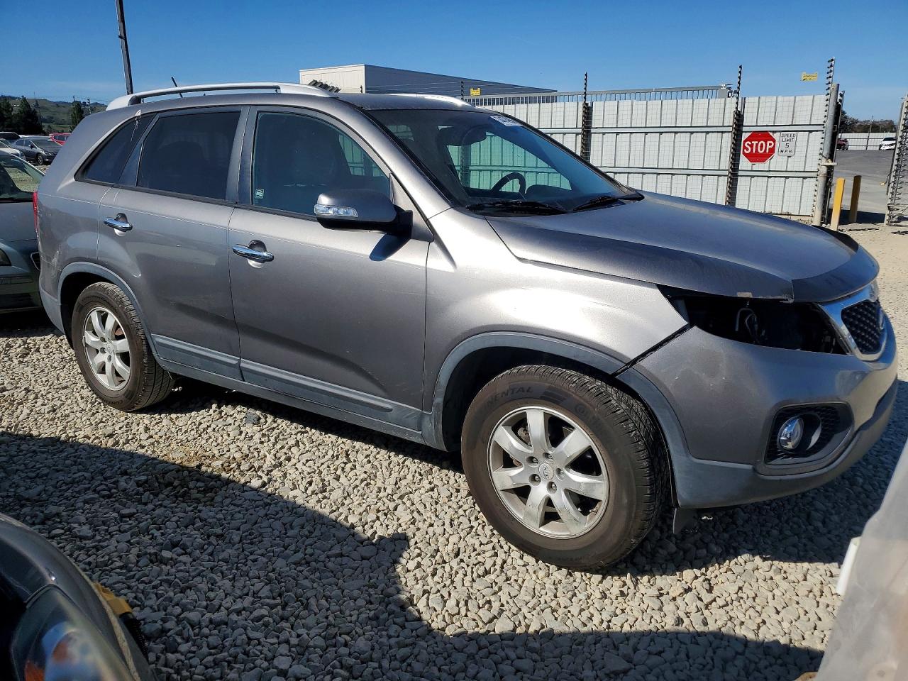 2012 KIA SORENTO