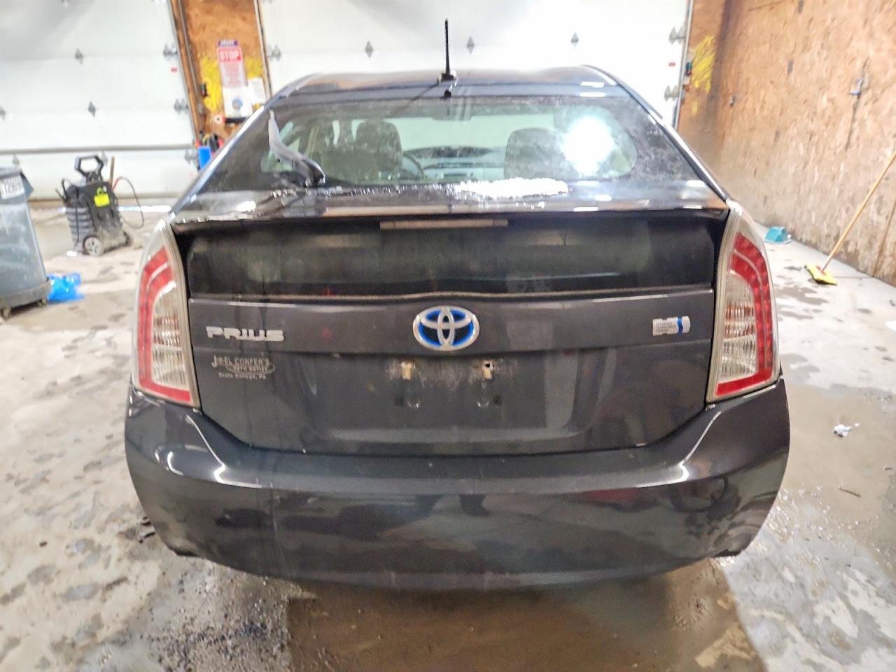 2012 TOYOTA PRIUS THRE