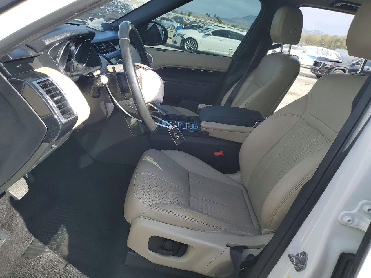 2019 LAND ROVER DISCOVERY