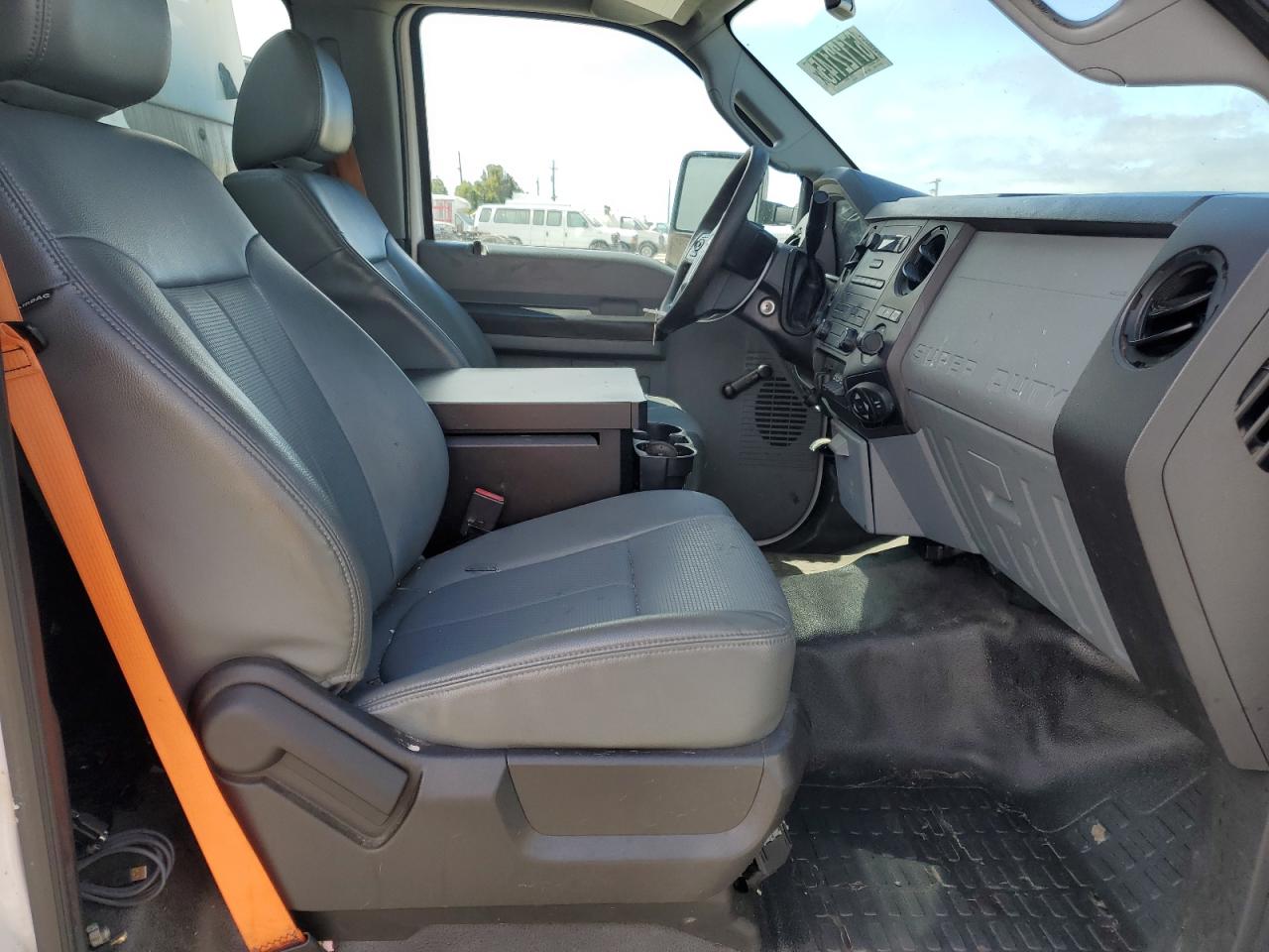 2013 FORD F350