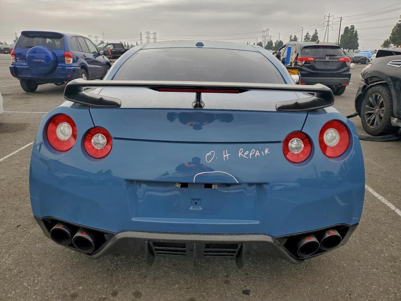 2009 NISSAN GTR