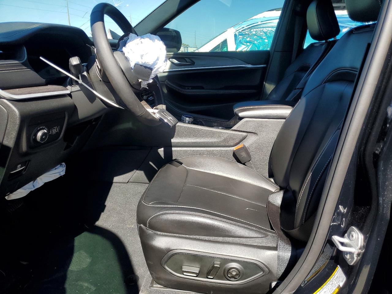 2025 JEEP GRAND CHER