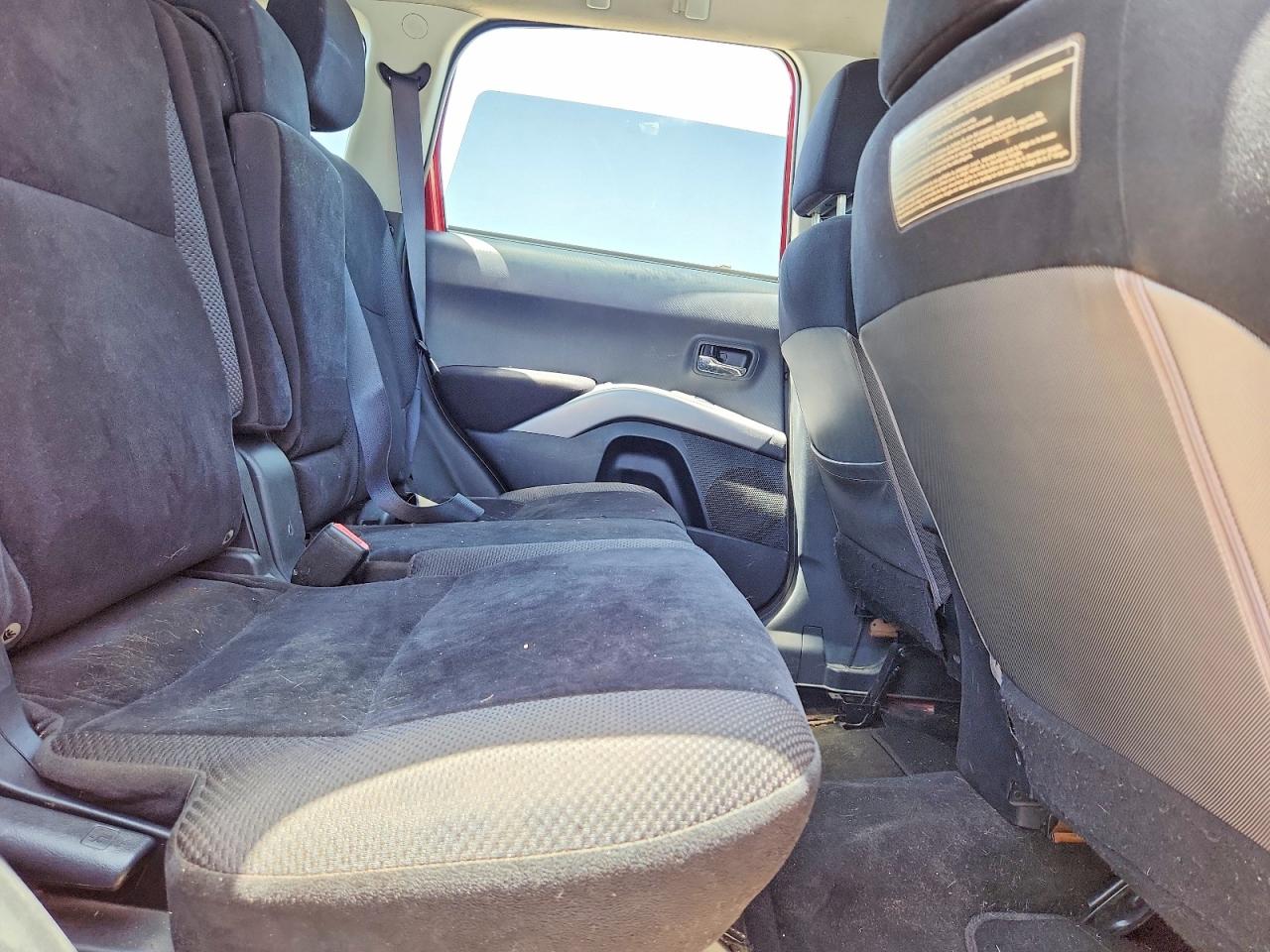 2012 MITSUBISHI OUTLANDER