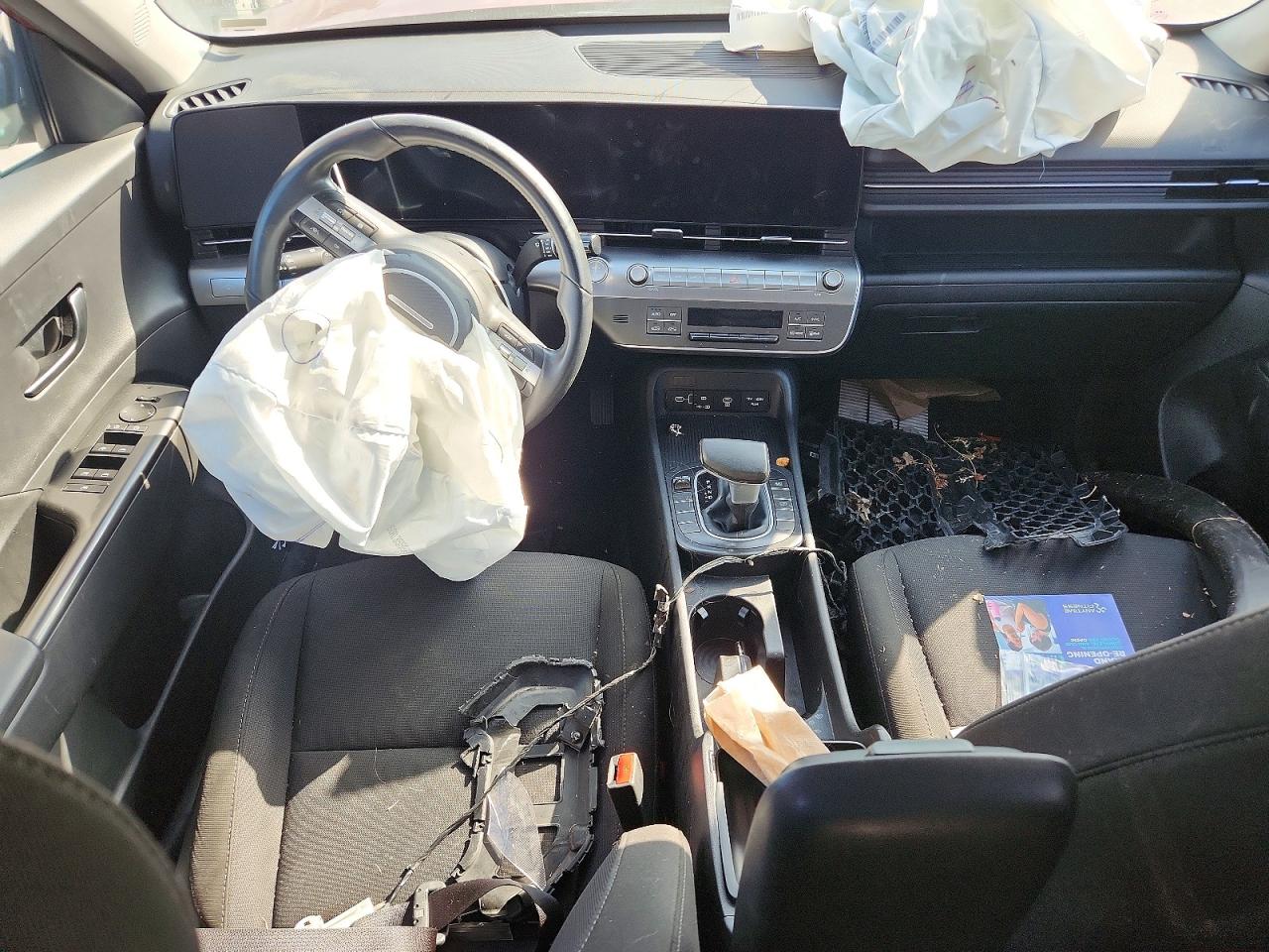 2024 HYUNDAI KONA