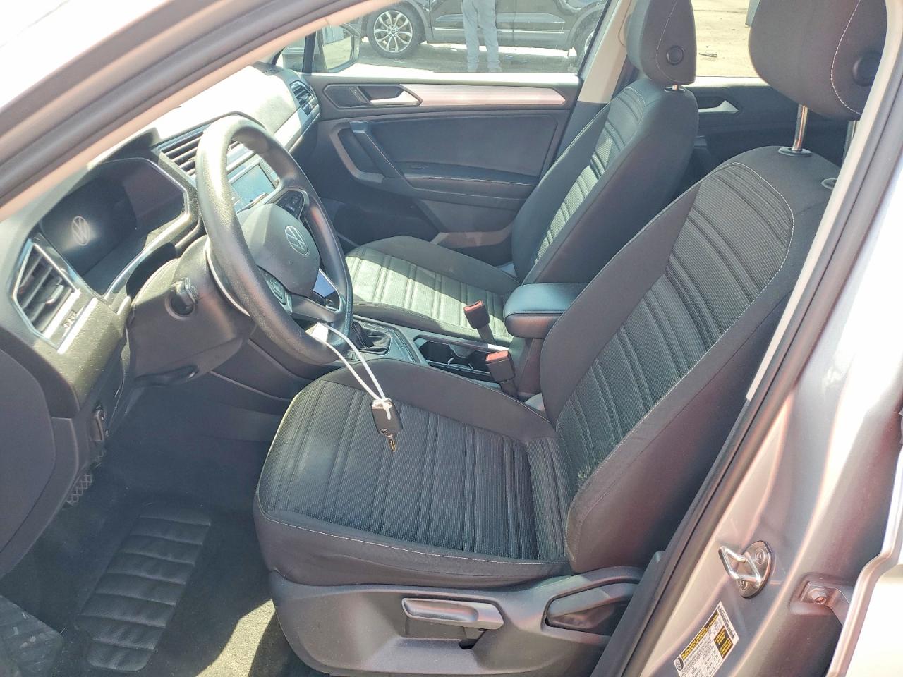 2023 VOLKSWAGEN TIGUAN