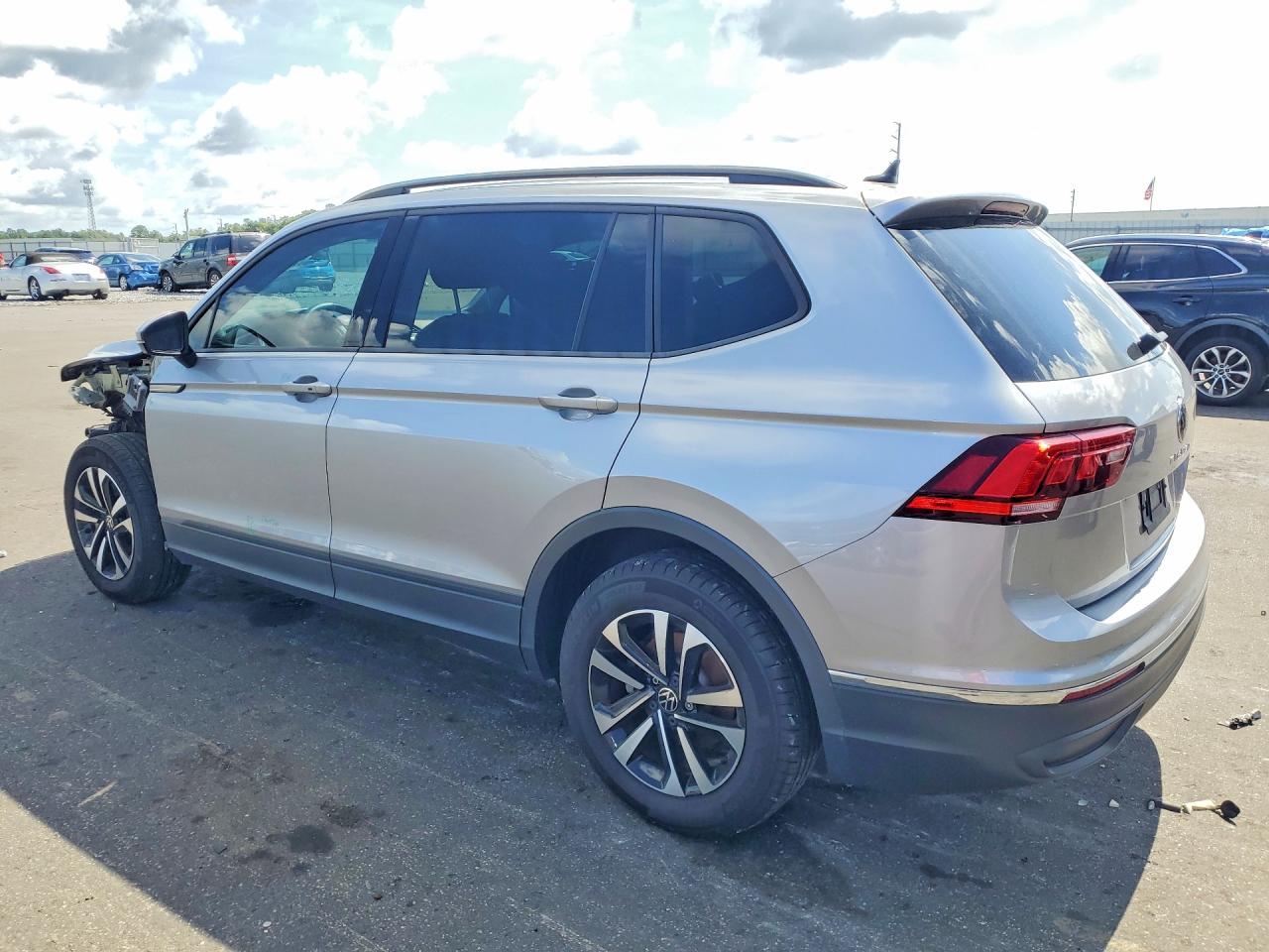 2023 VOLKSWAGEN TIGUAN