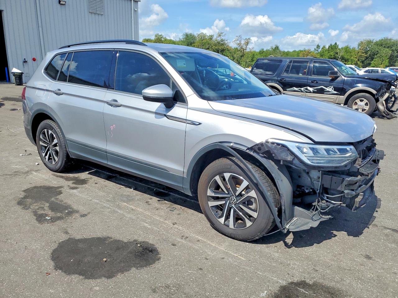 2023 VOLKSWAGEN TIGUAN