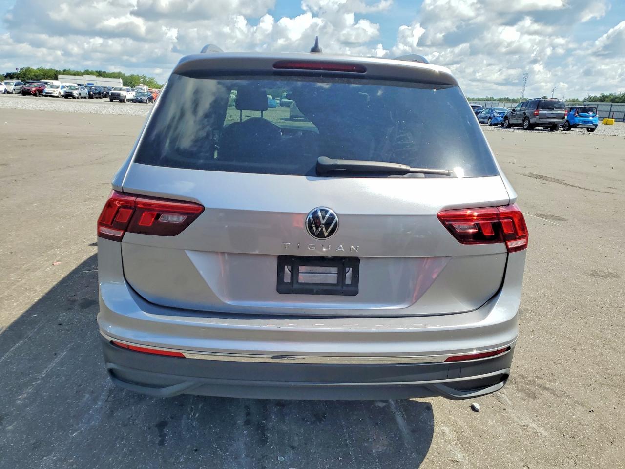 2023 VOLKSWAGEN TIGUAN