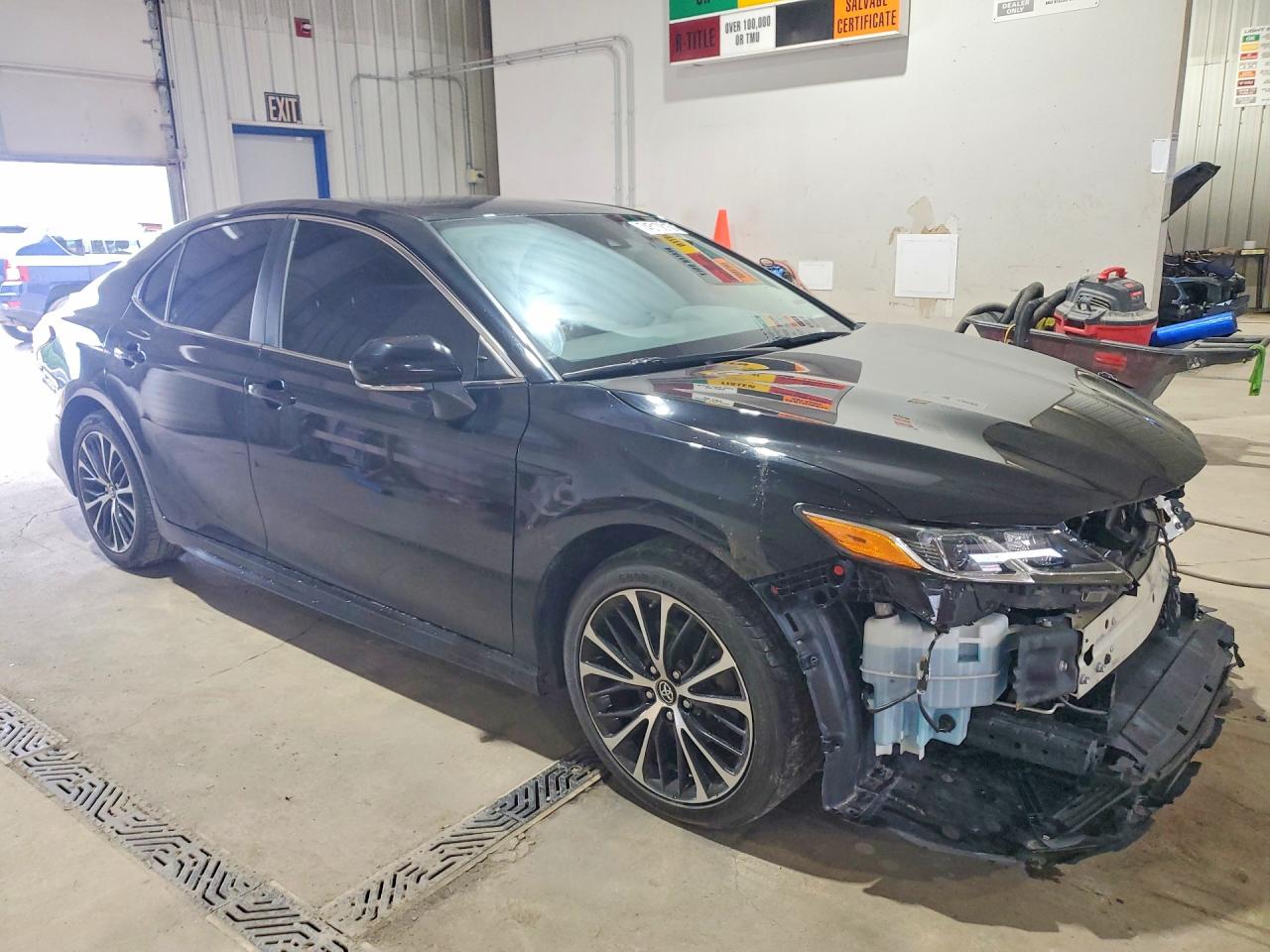 2019 TOYOTA CAMRY