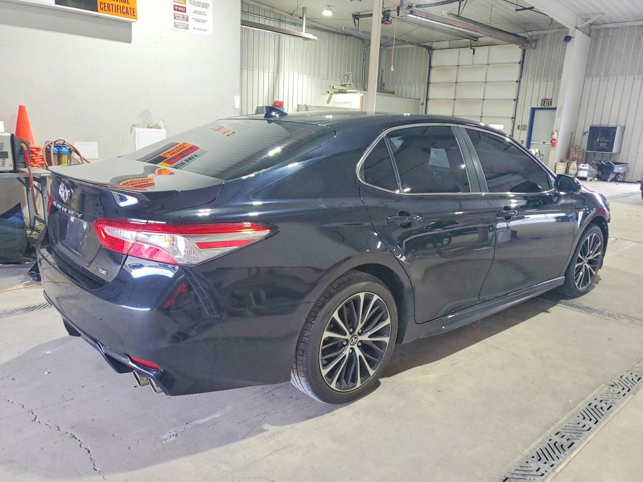2019 TOYOTA CAMRY