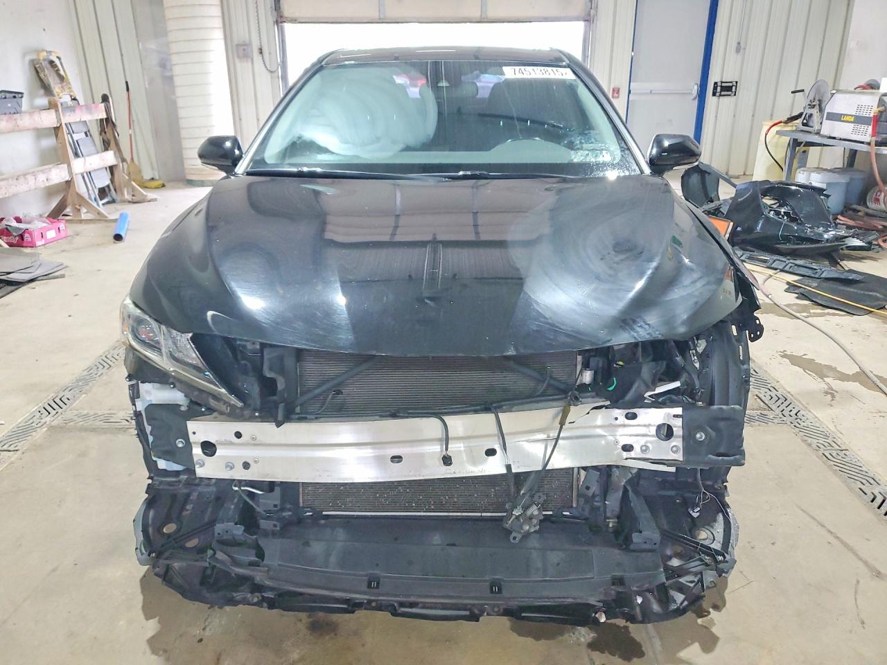 2019 TOYOTA CAMRY