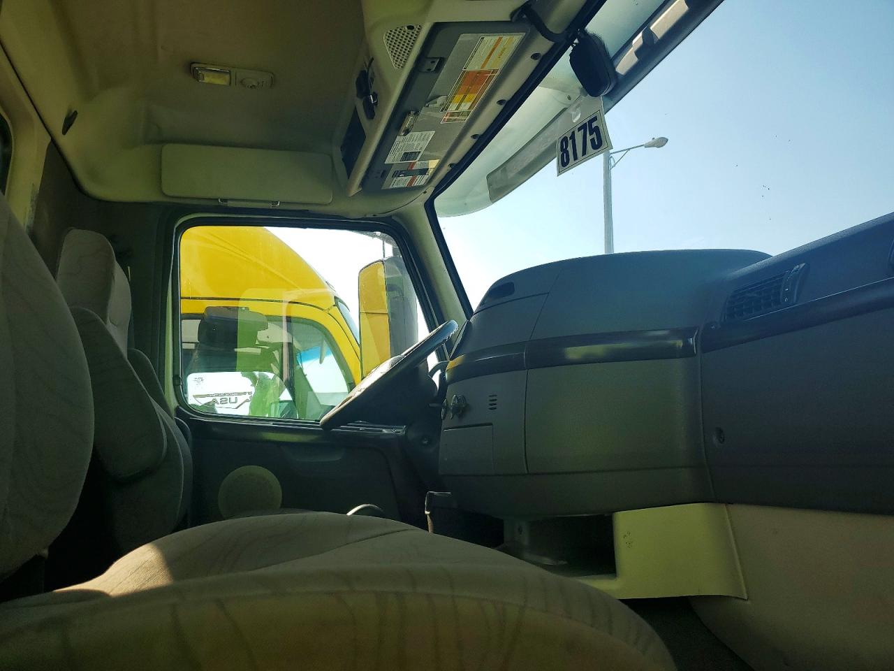 2018 VOLVO VN