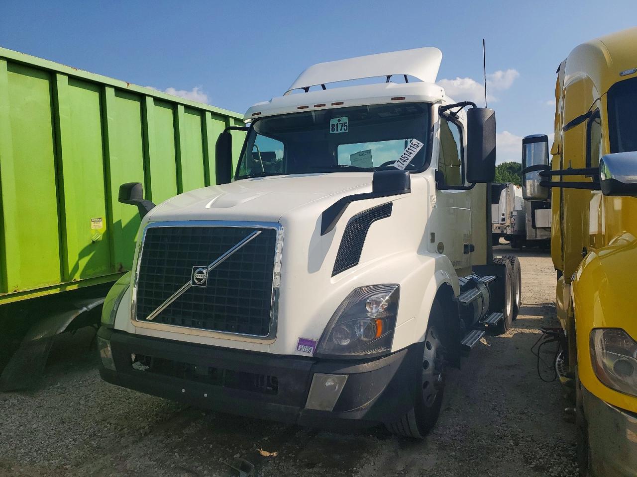 2018 VOLVO VN