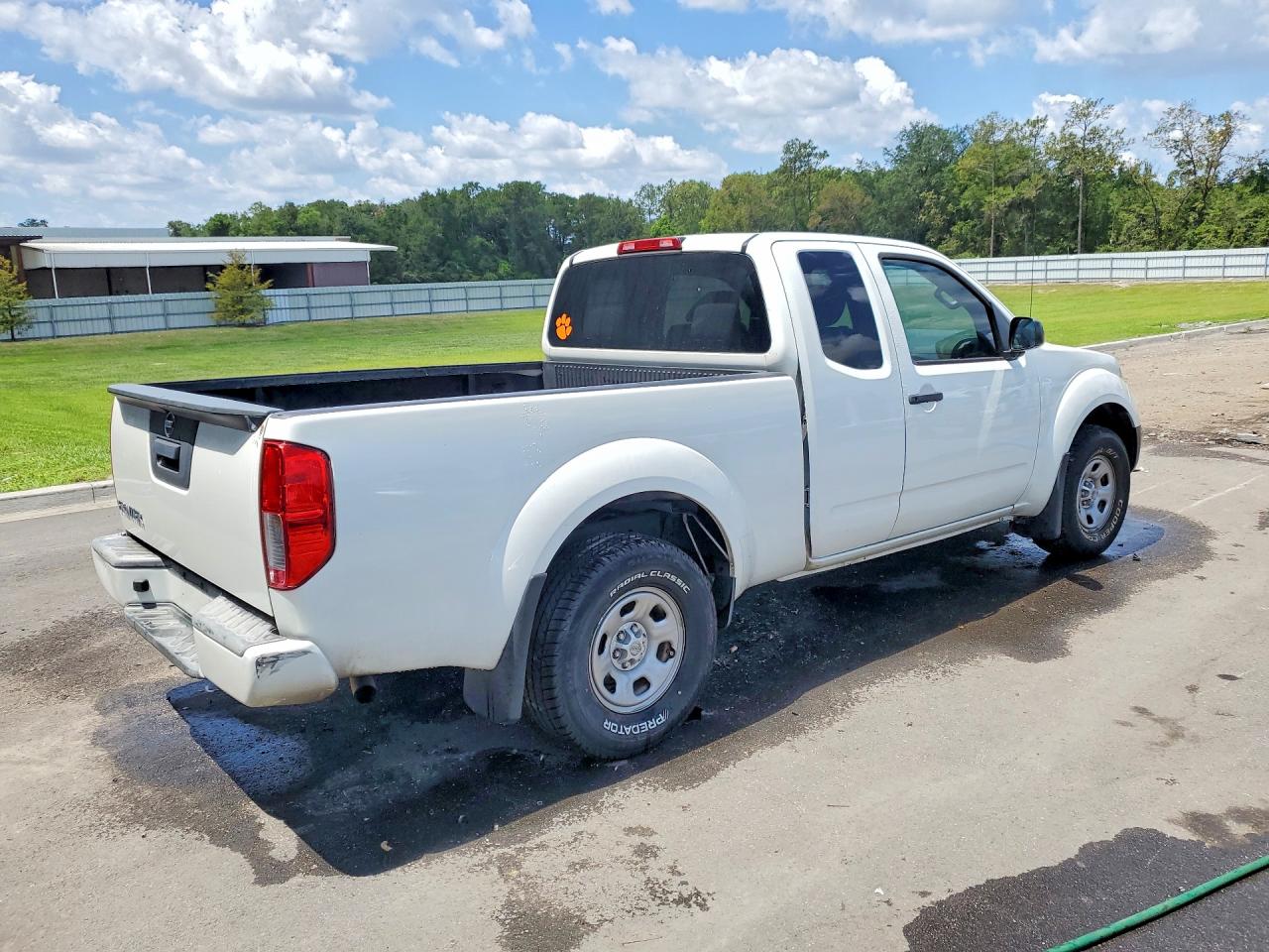 2018 NISSAN FRONTIER