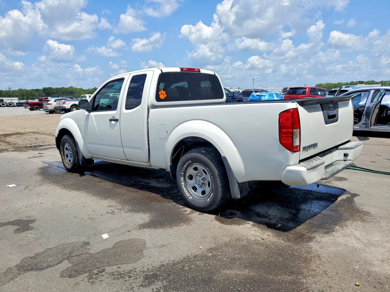 2018 NISSAN FRONTIER