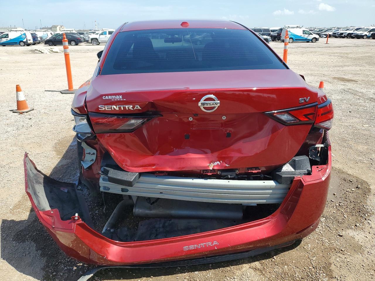 2022 NISSAN SENTRA