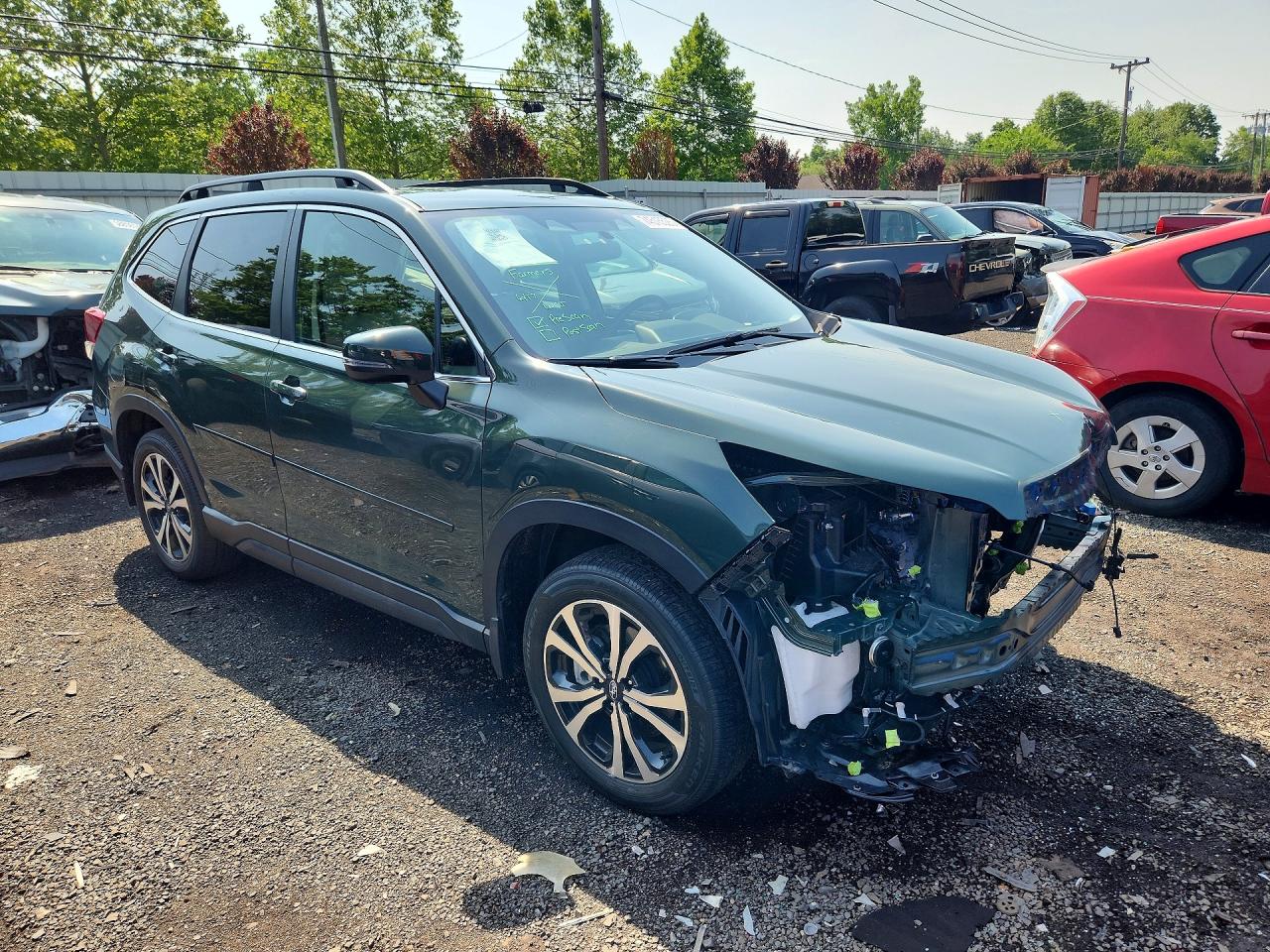 2023 SUBARU FORESTER