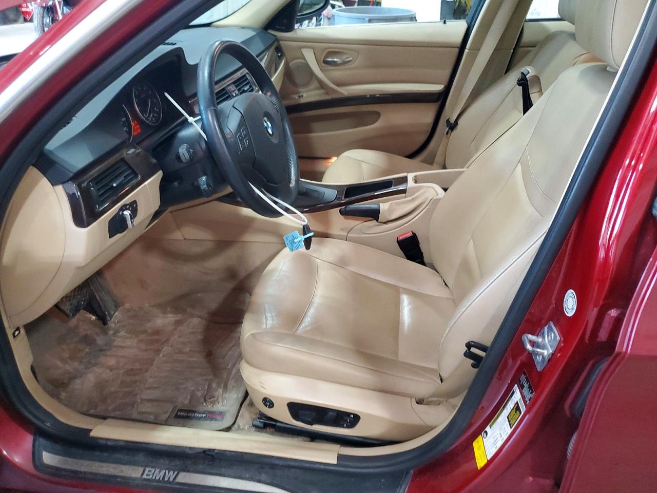 2011 BMW 3 SERIES