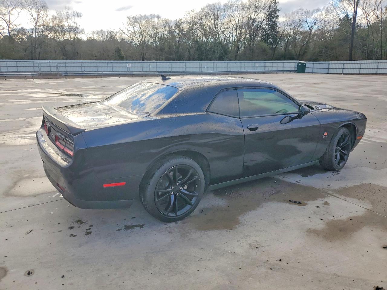 2016 DODGE CHALLENGER