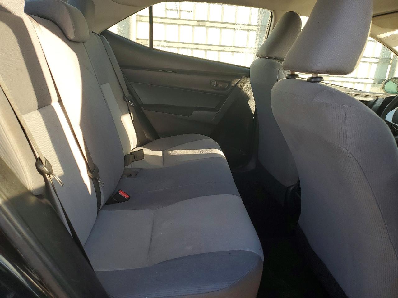 2017 TOYOTA COROLLA
