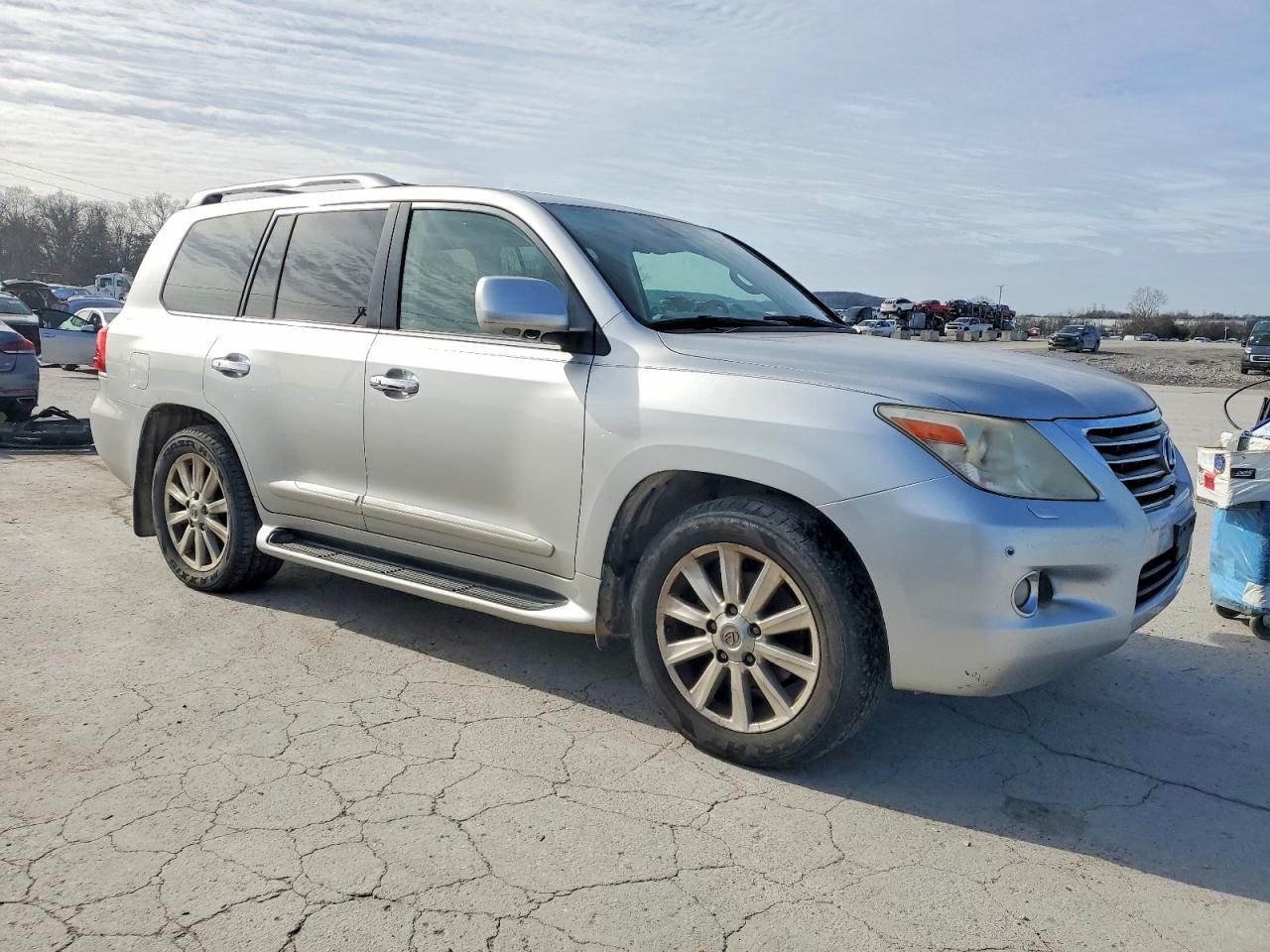 2011 LEXUS LX570