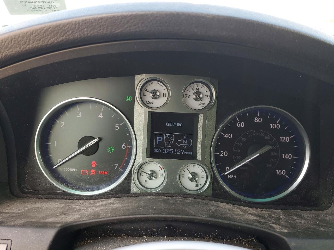 2011 LEXUS LX570