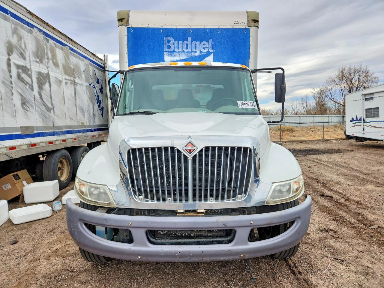 2013 INTERNATIONAL 4000 SERIE