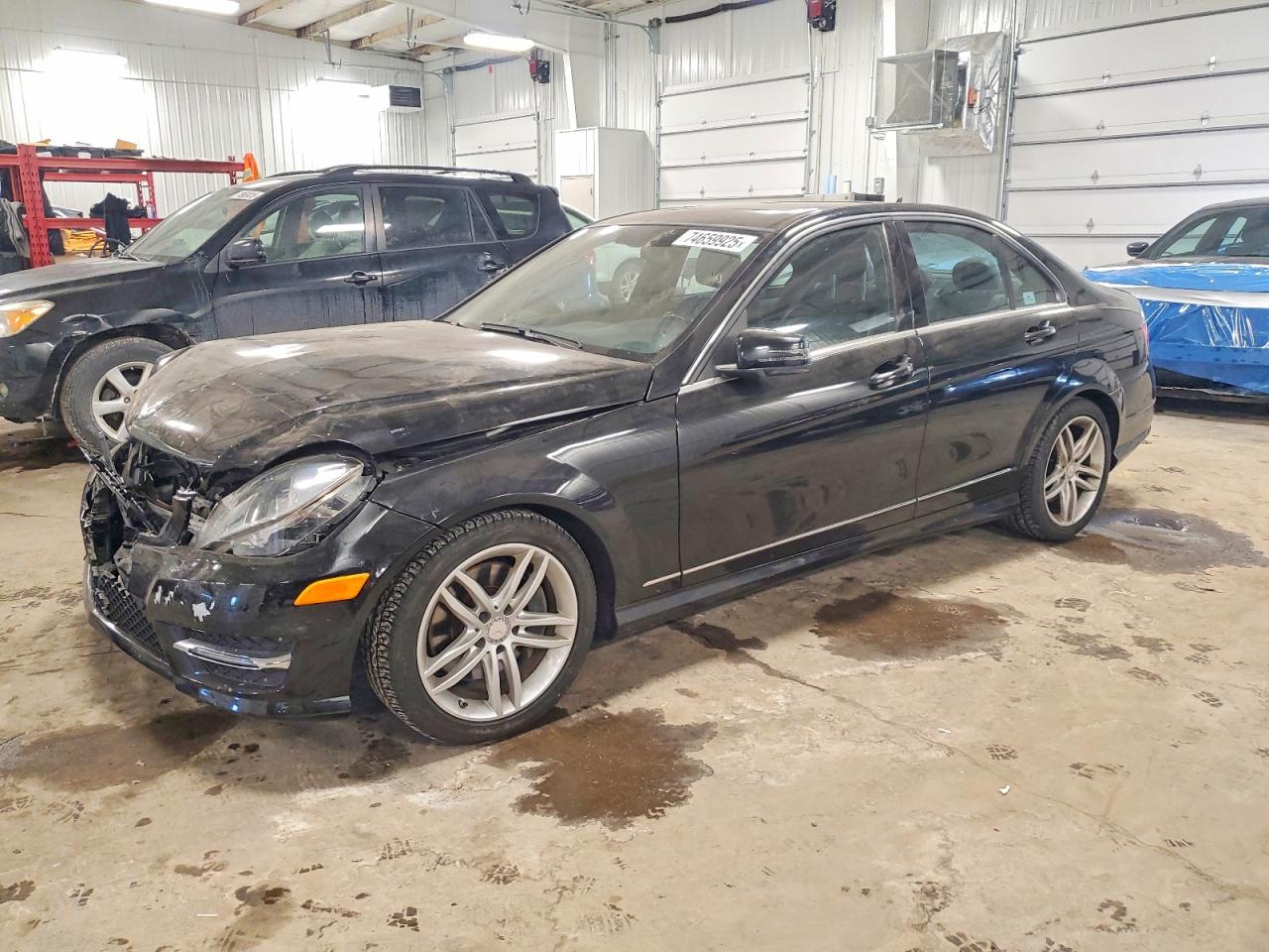 2014 MERCEDES-BENZ C-CLASS