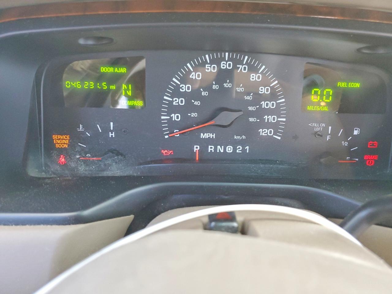 2000 LINCOLN TOWNCAR