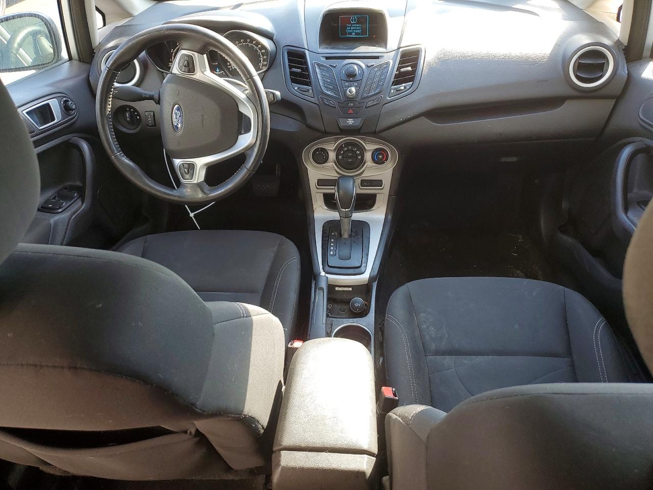2015 FORD FIESTA