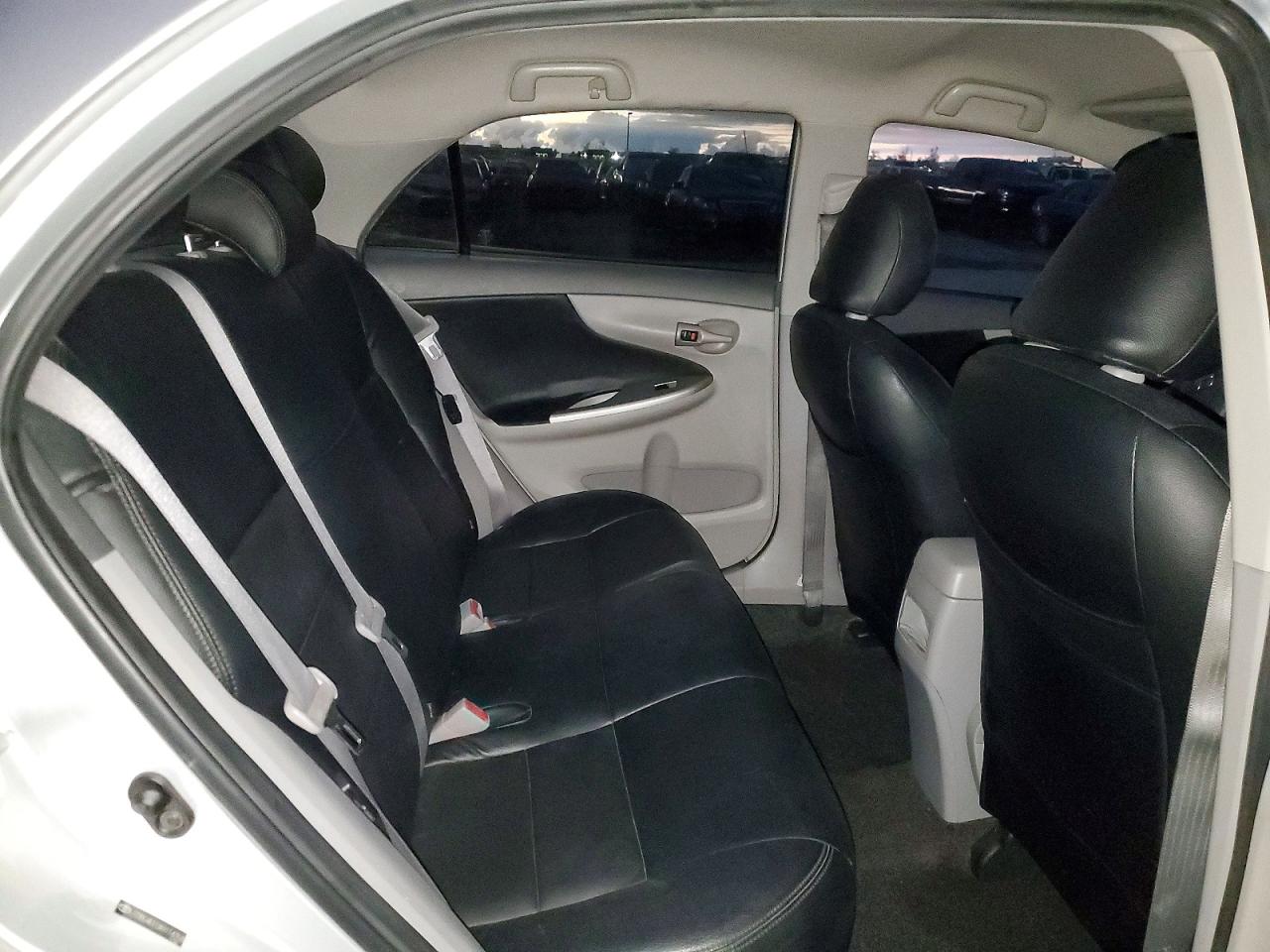 2010 TOYOTA COROLLA