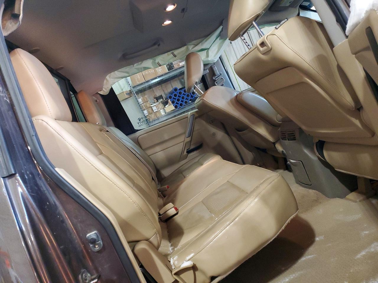 2014 NISSAN TITAN