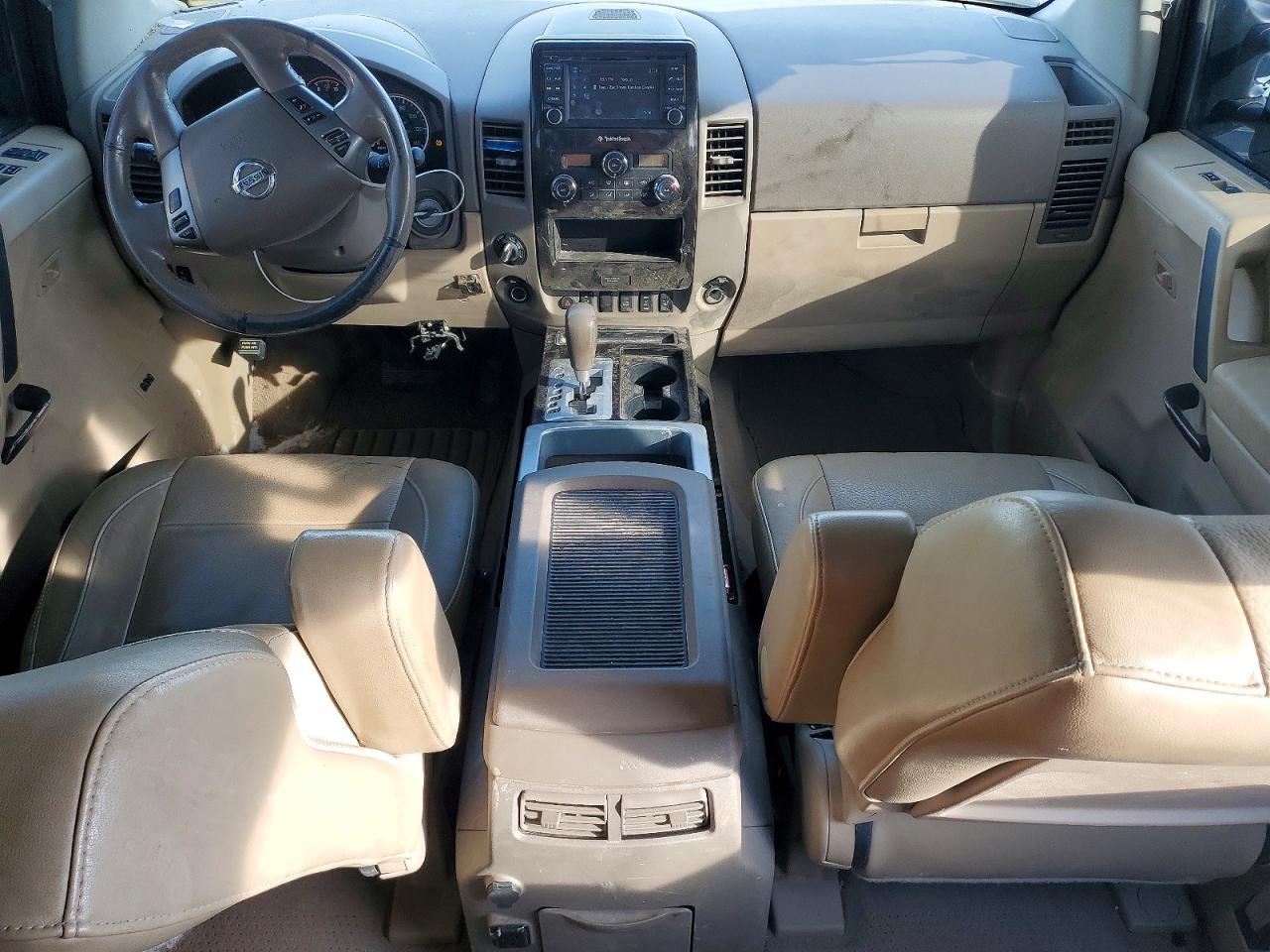 2014 NISSAN TITAN