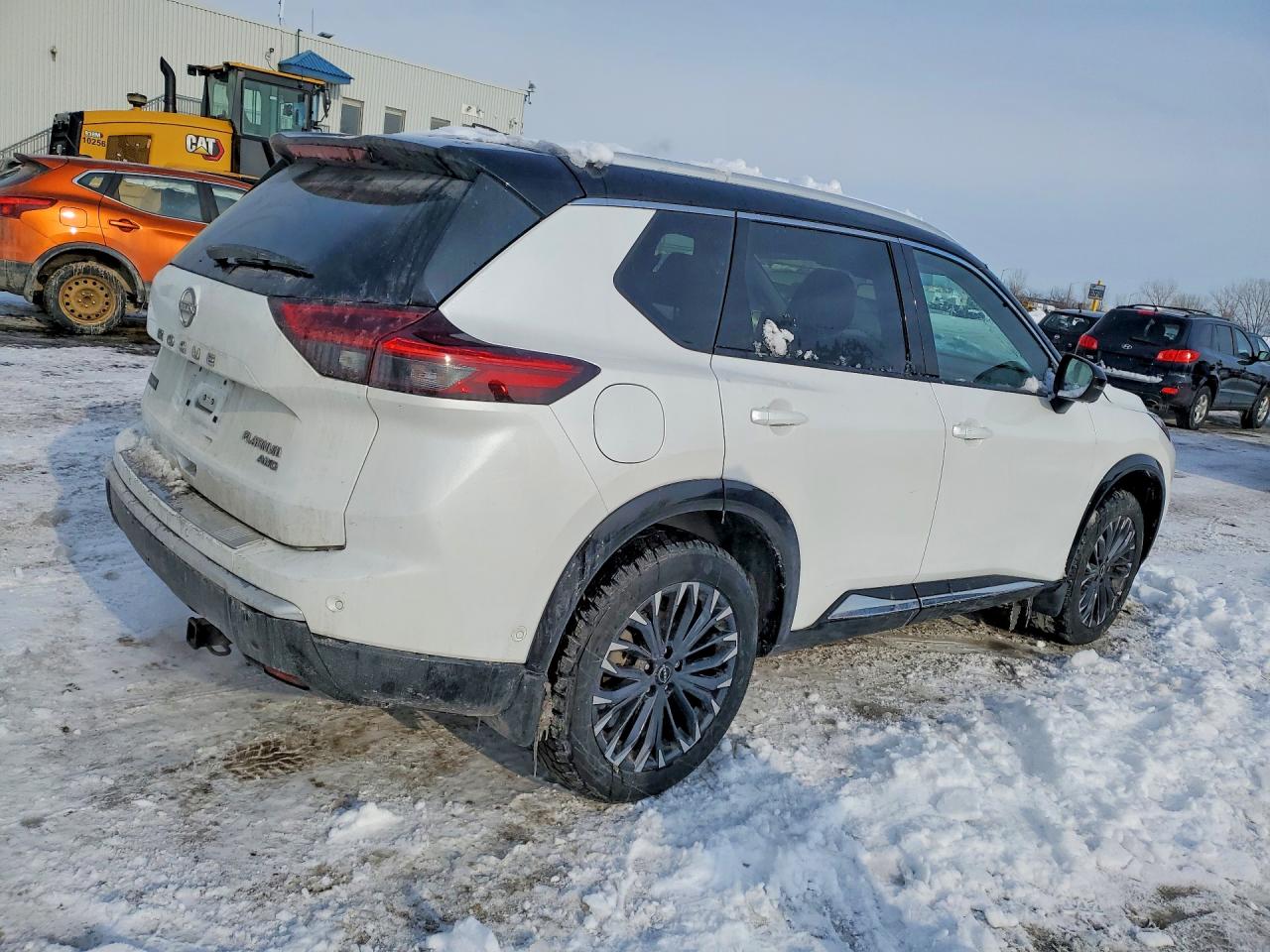 2025 NISSAN ROGUE