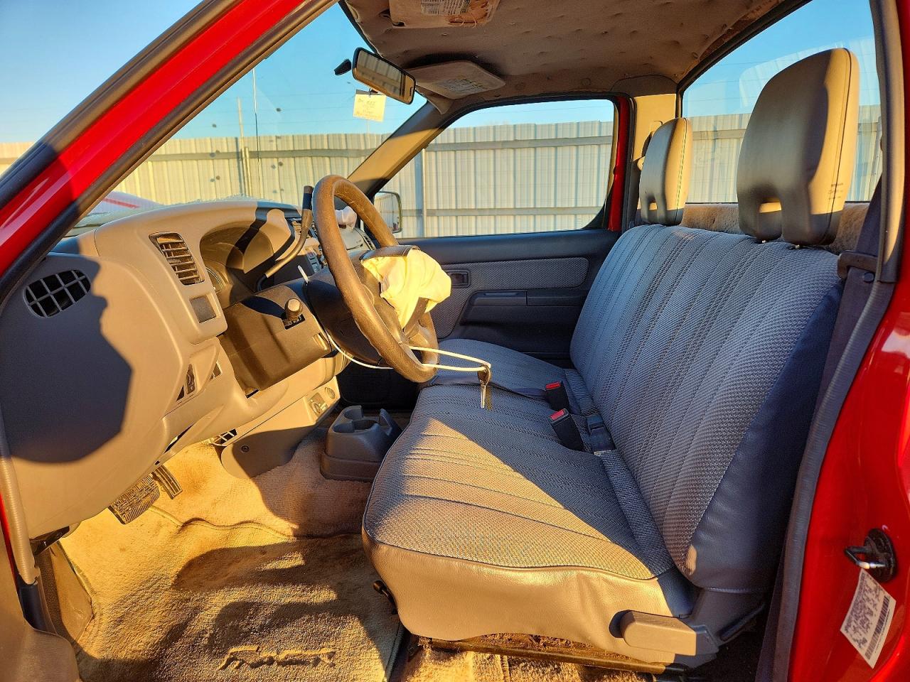 1998 NISSAN FRONTIER