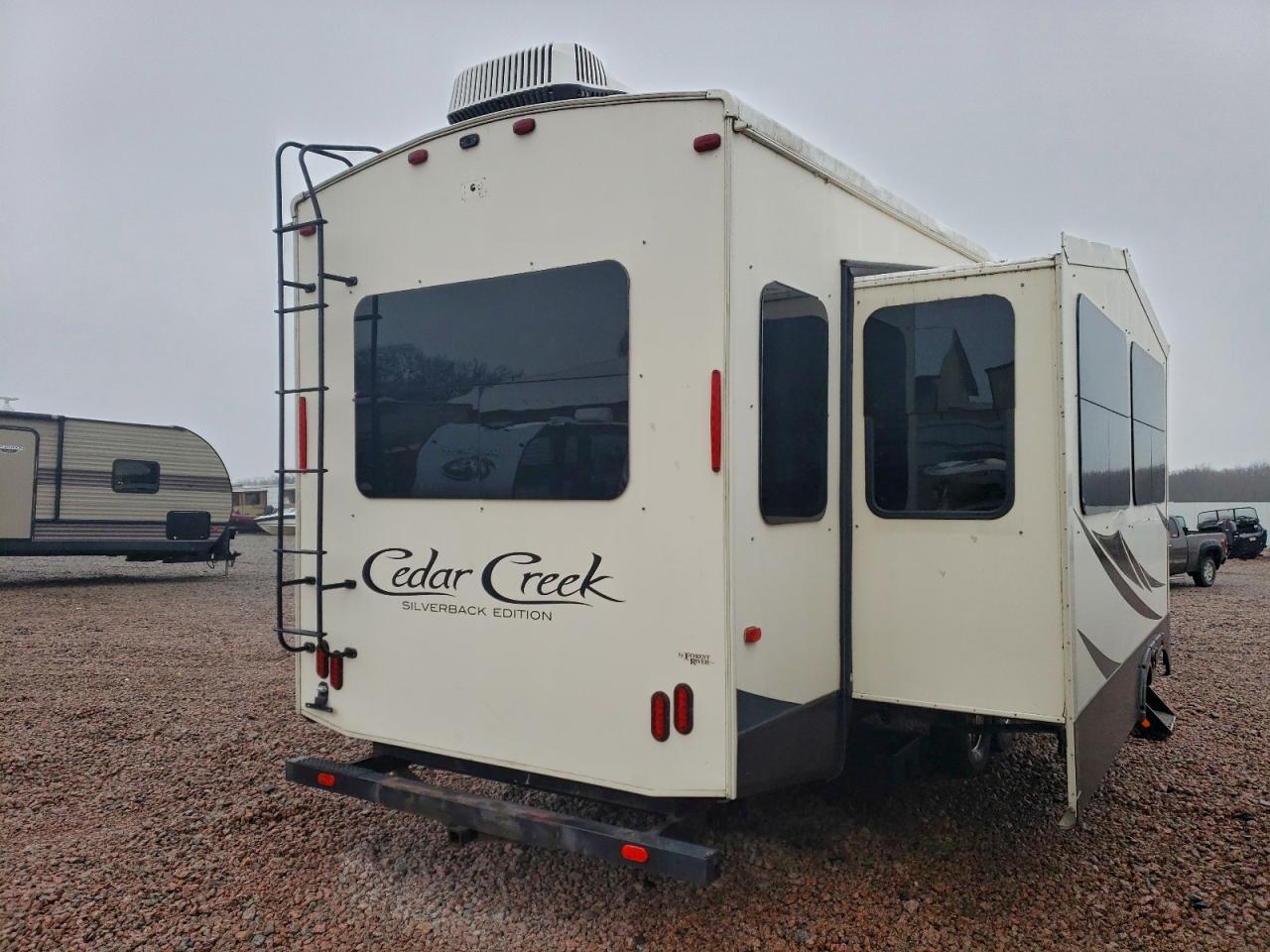 2018 CEDAR CREEK SILVERBACK
