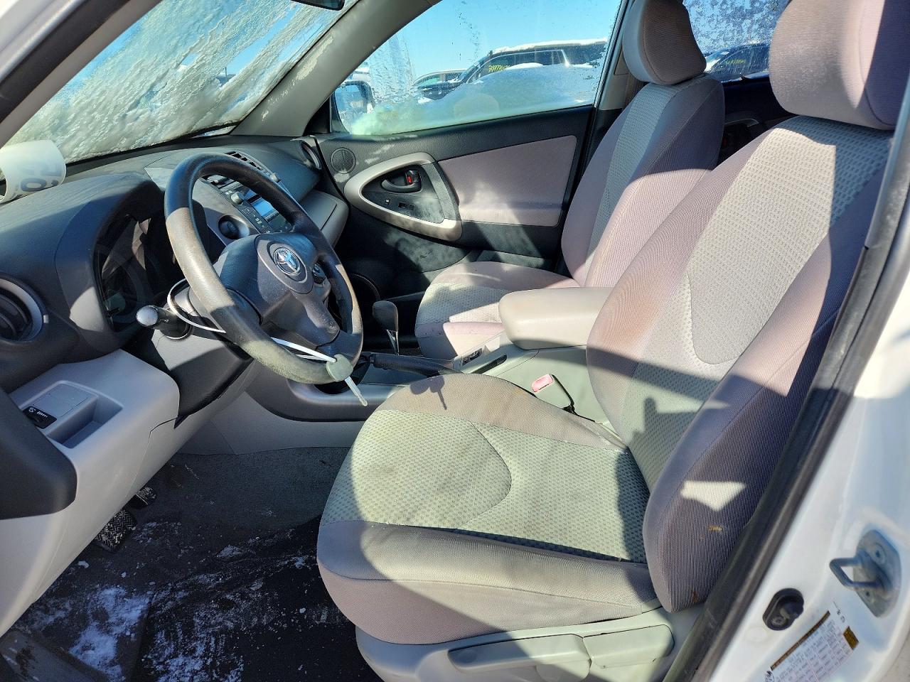 2006 TOYOTA RAV4 BASE