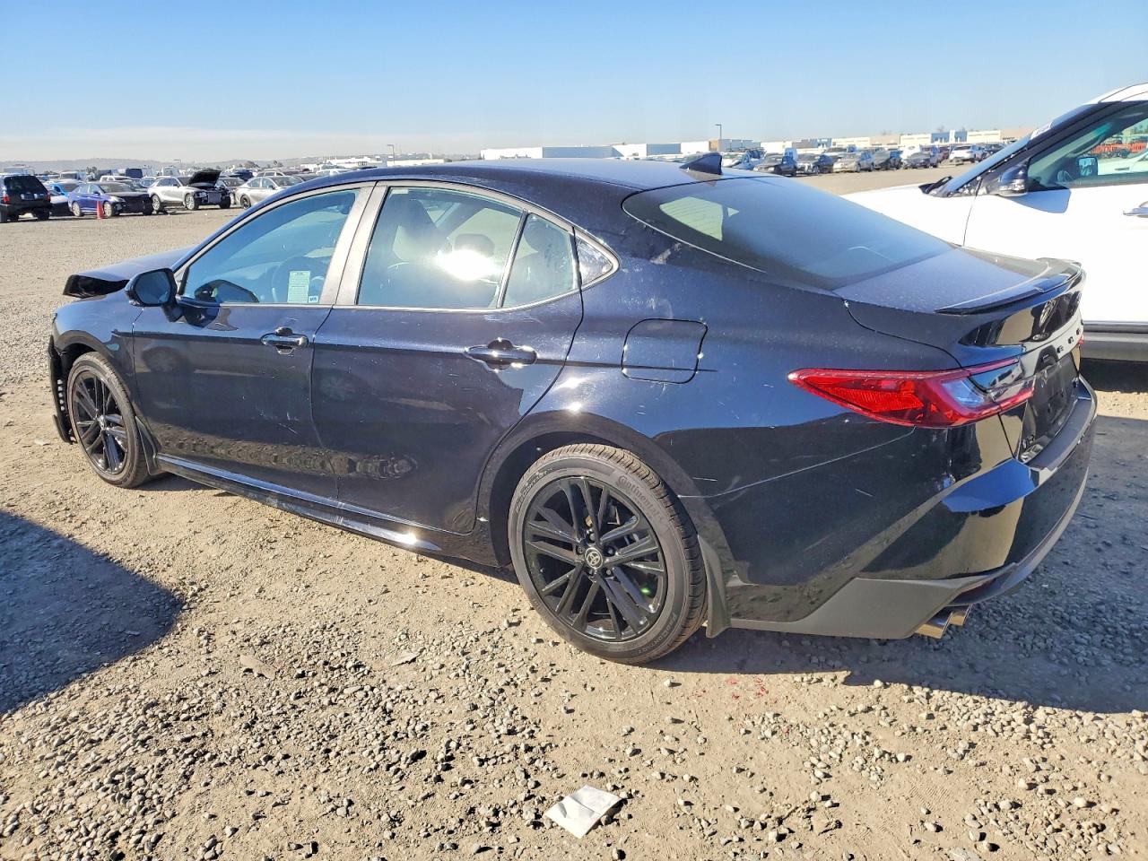 2025 TOYOTA CAMRY