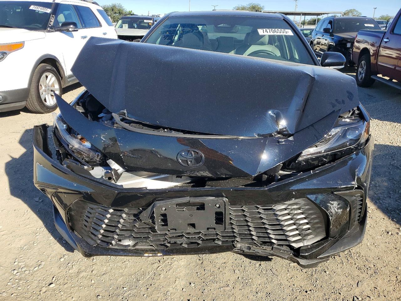 2025 TOYOTA CAMRY