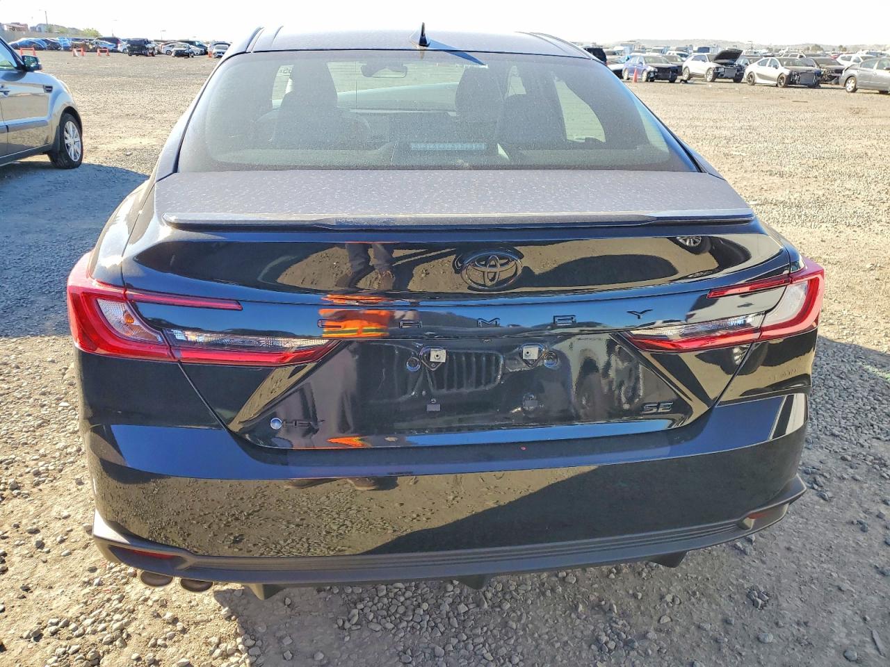 2025 TOYOTA CAMRY