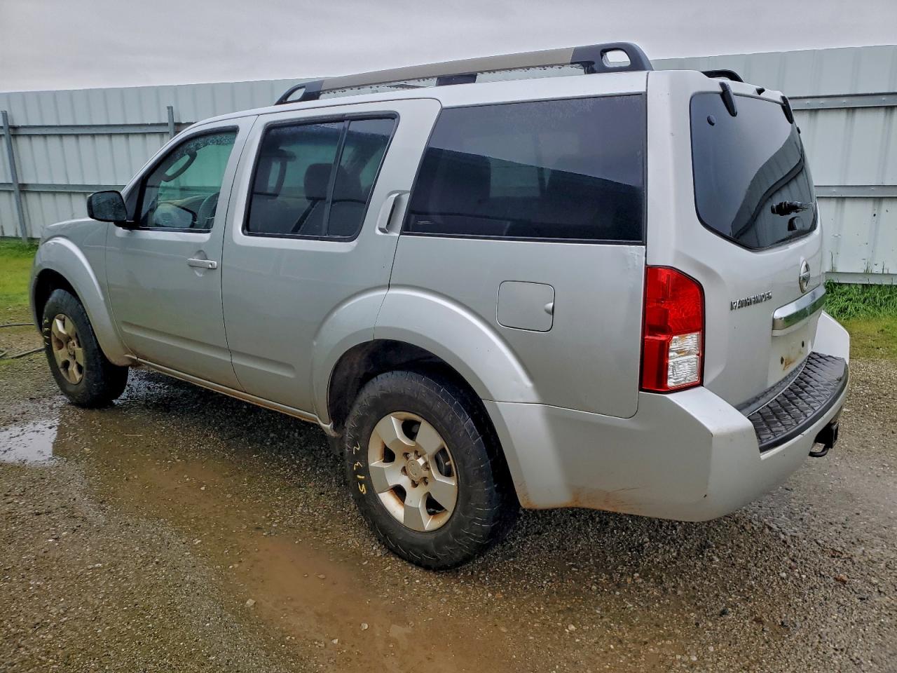 2012 NISSAN PATHFINDER