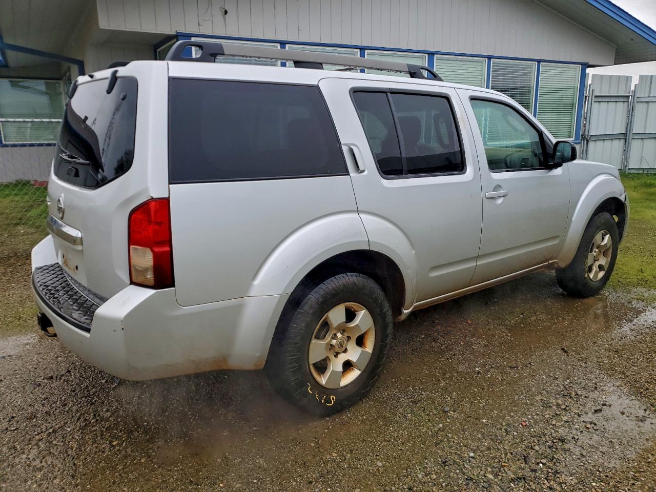 2012 NISSAN PATHFINDER