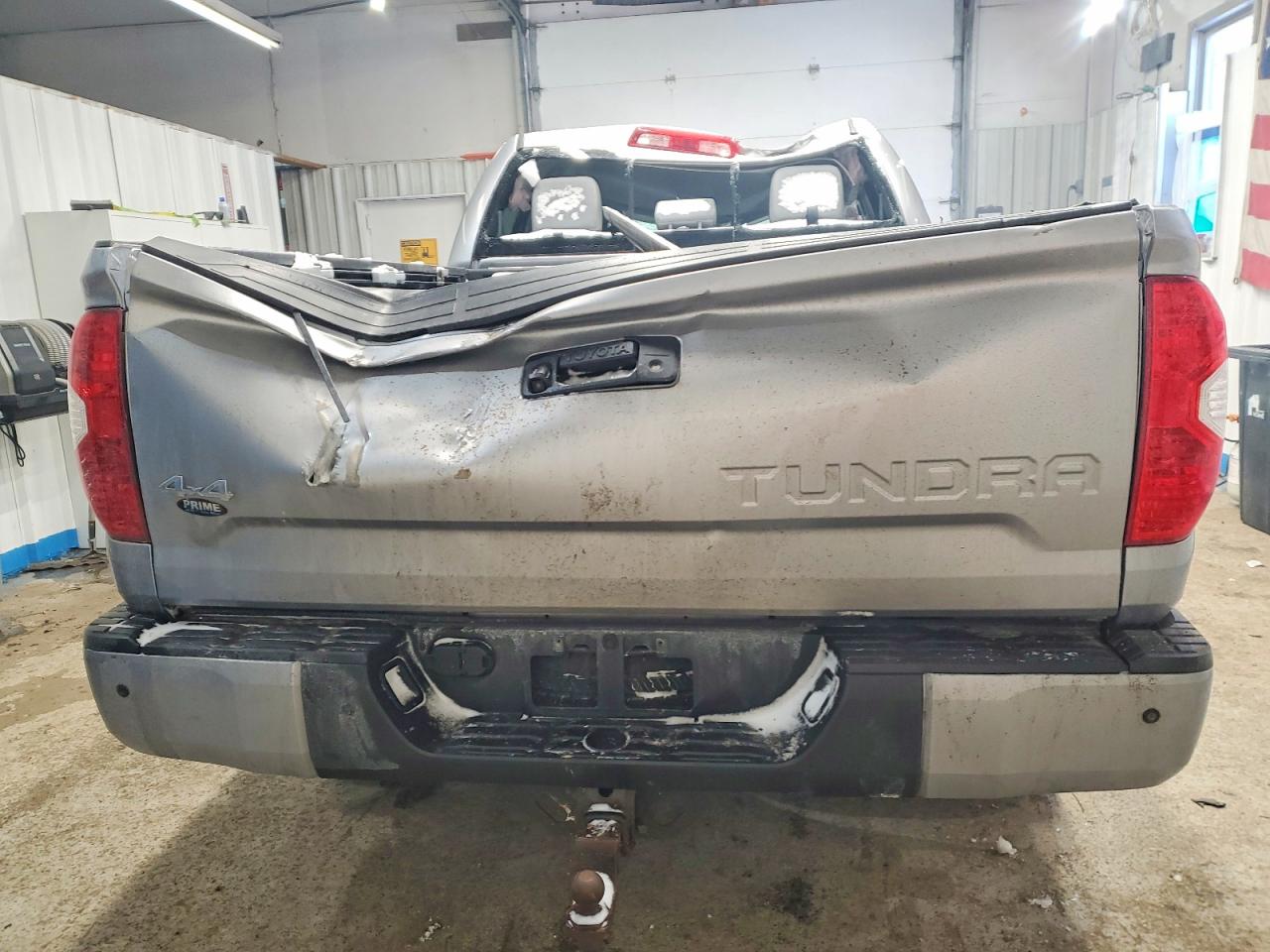 2018 TOYOTA TUNDRA