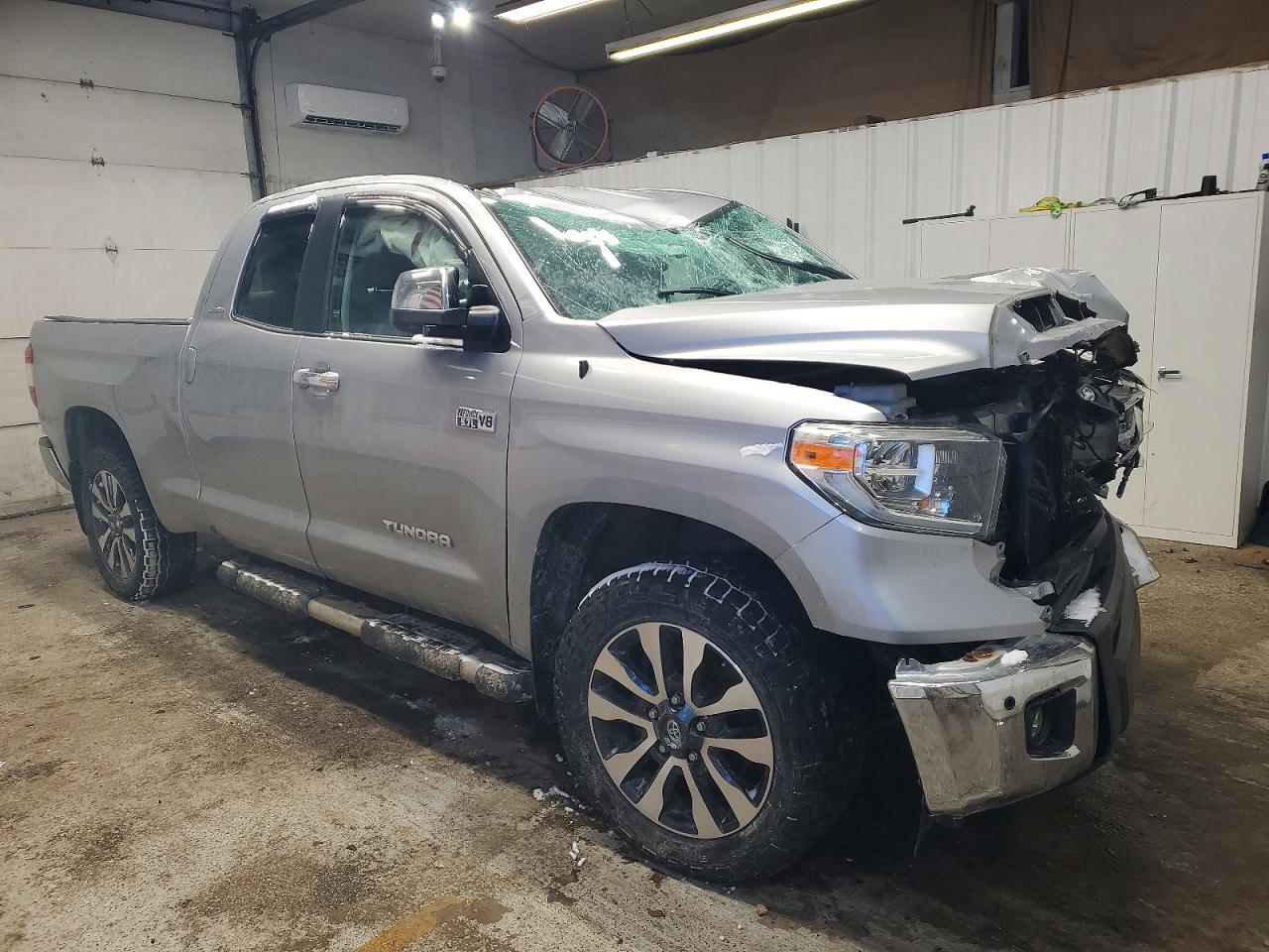 2018 TOYOTA TUNDRA