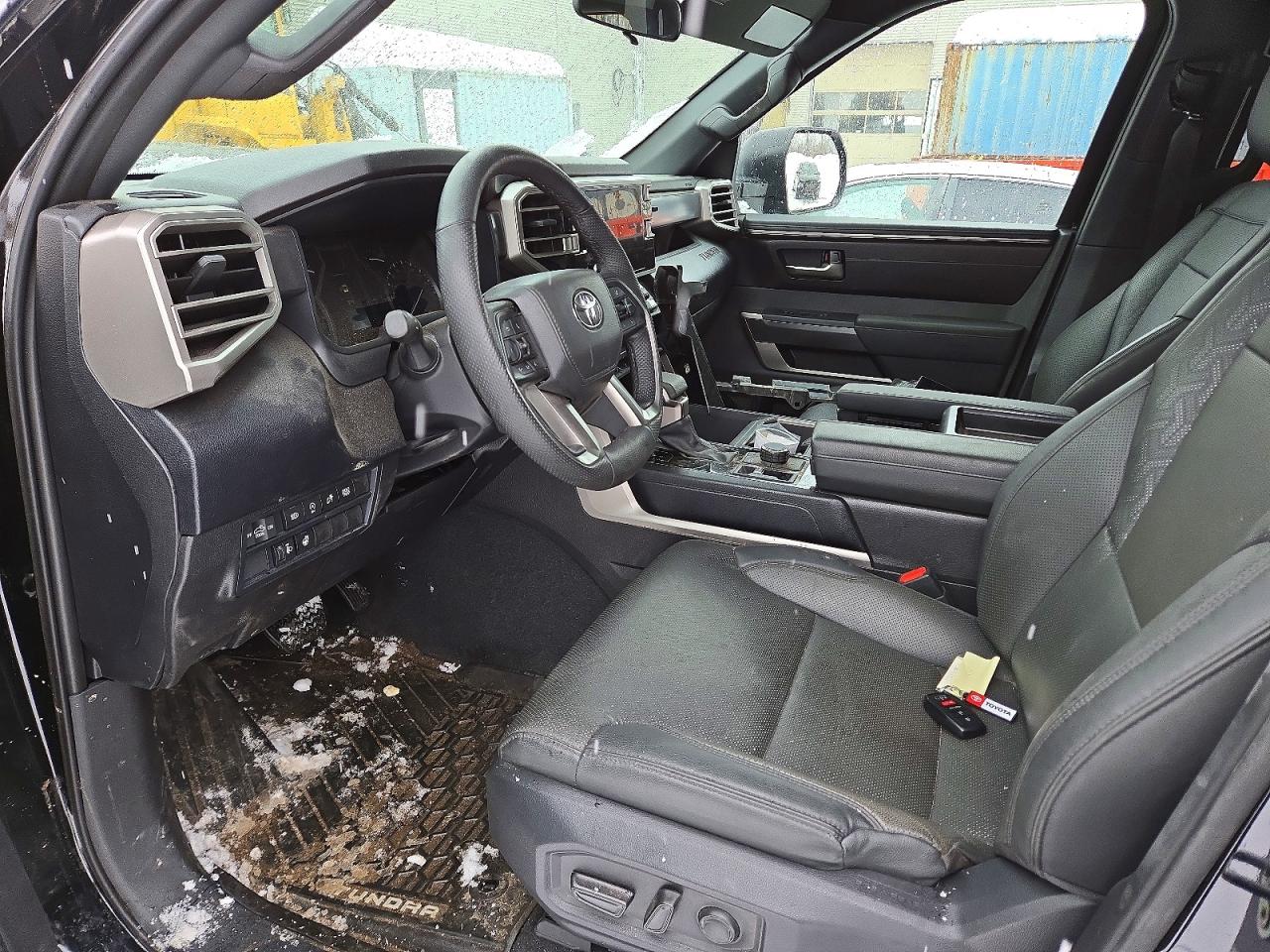 2025 TOYOTA TUNDRA