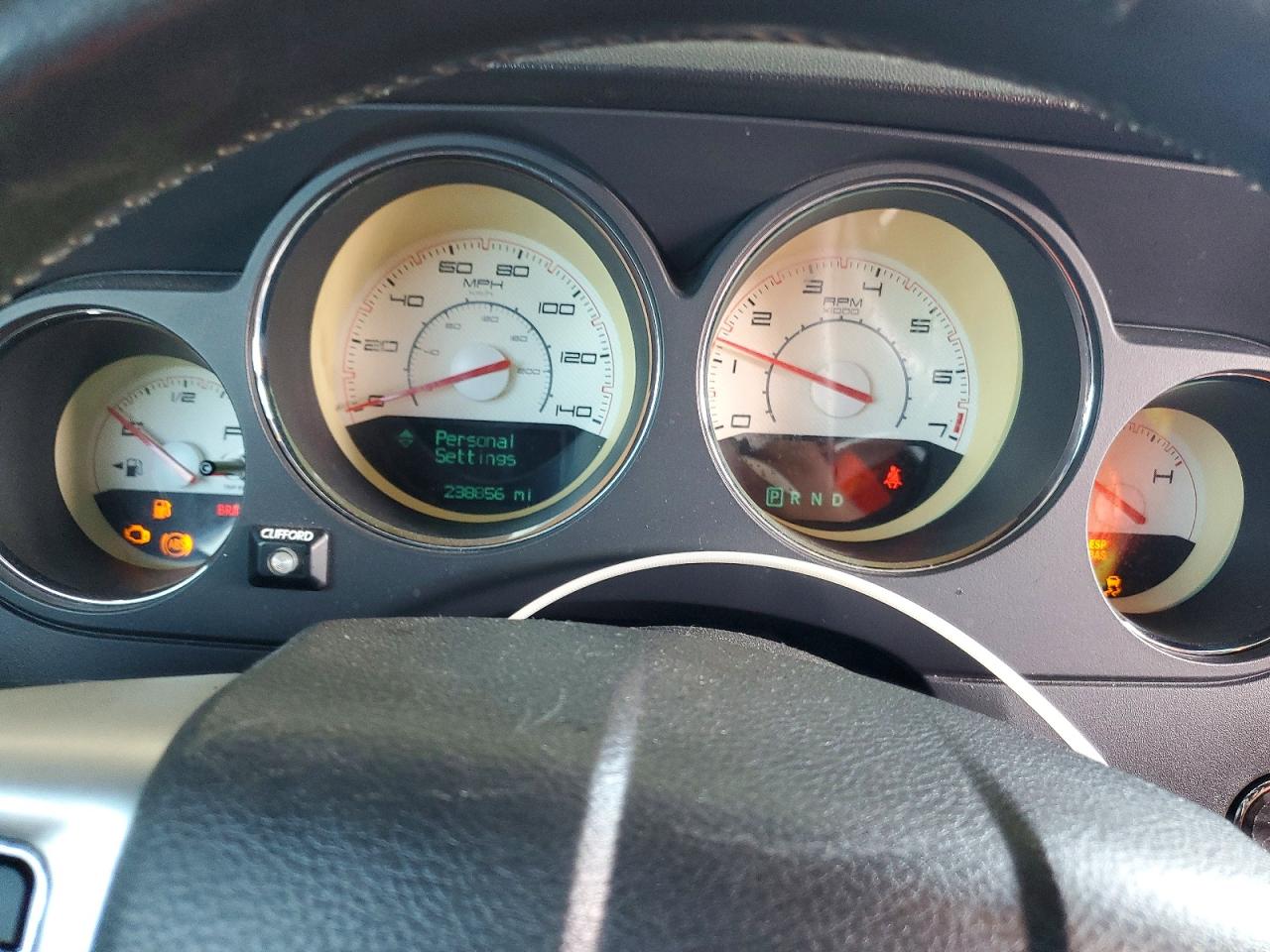 2011 DODGE CHALLENGER