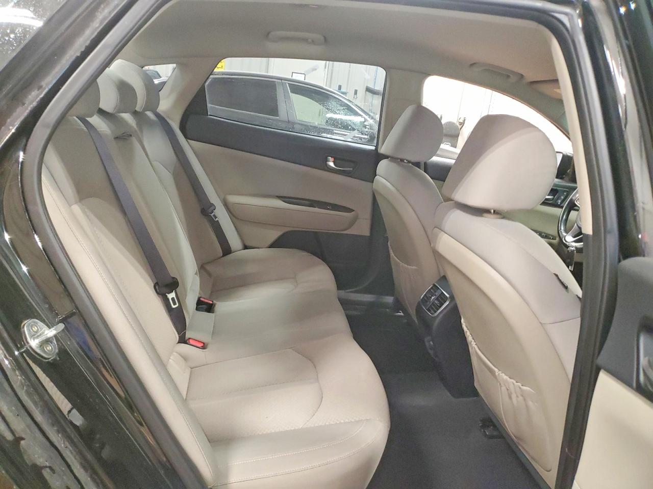 2017 KIA OPTIMA