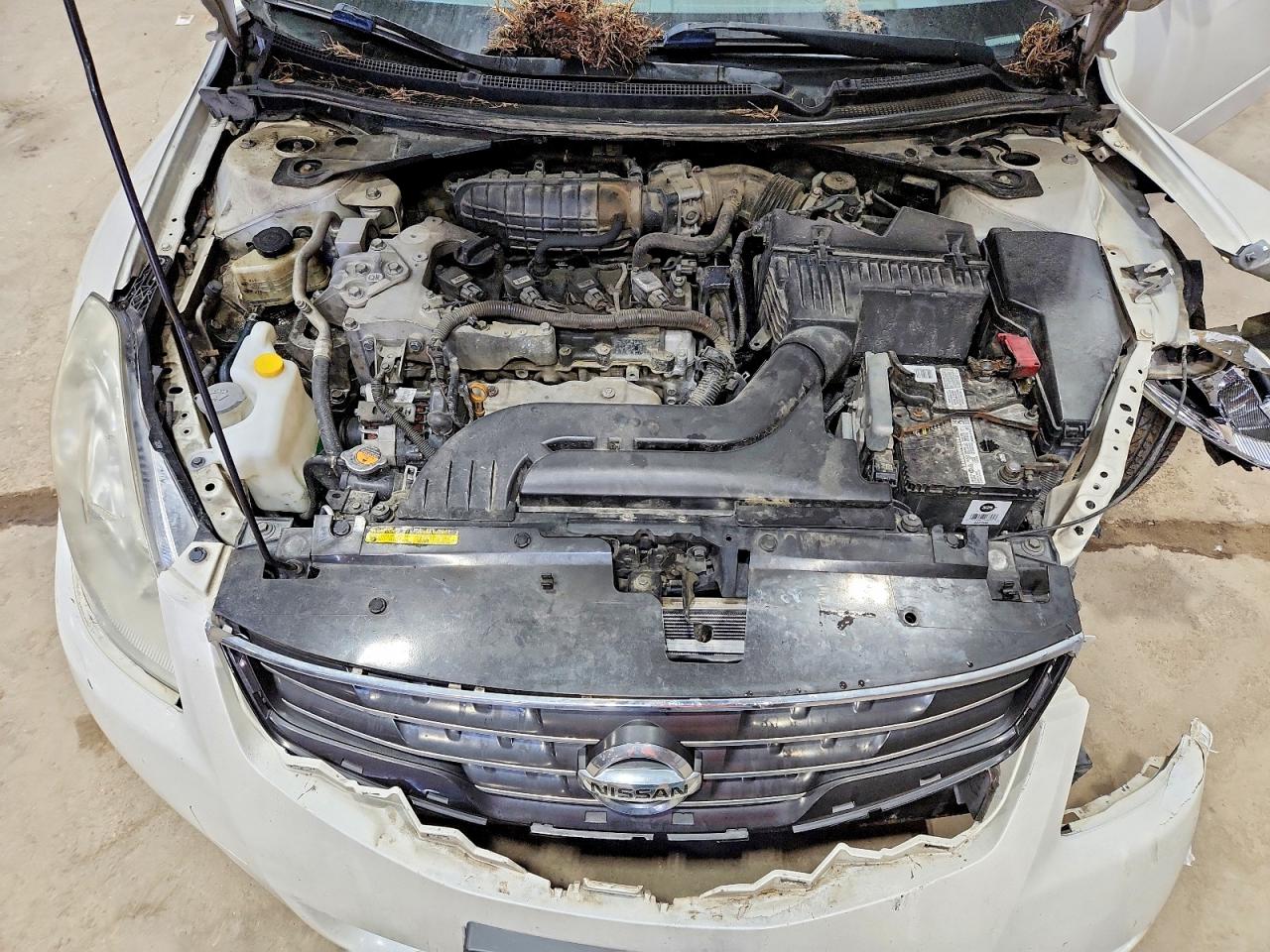 2010 NISSAN ALTIMA
