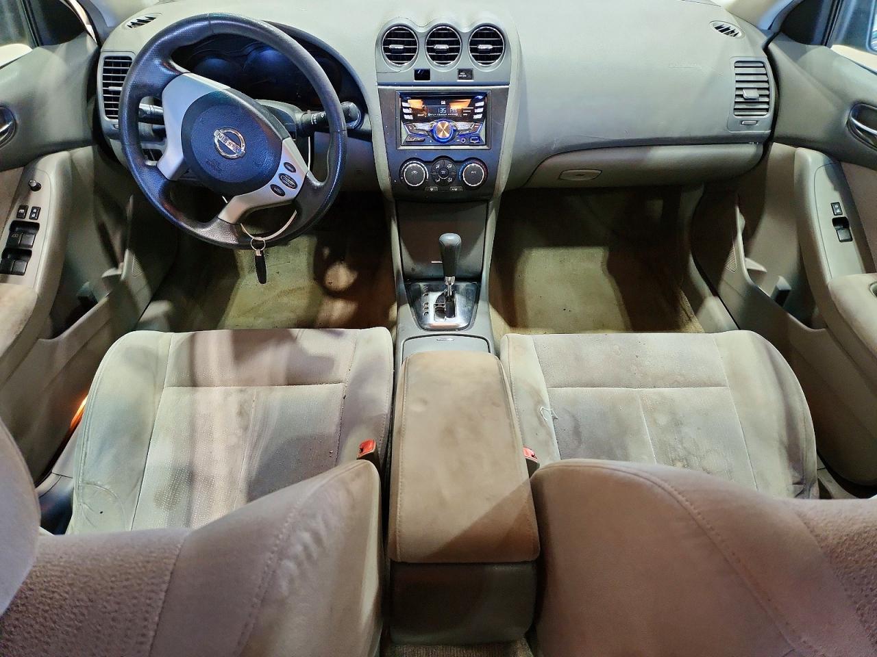 2010 NISSAN ALTIMA